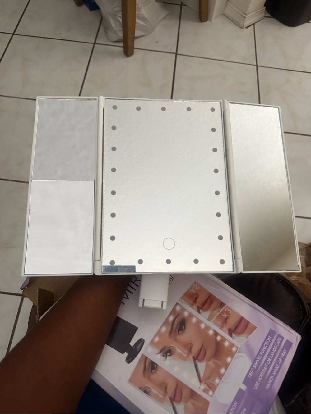 Magnifying LED Mirror